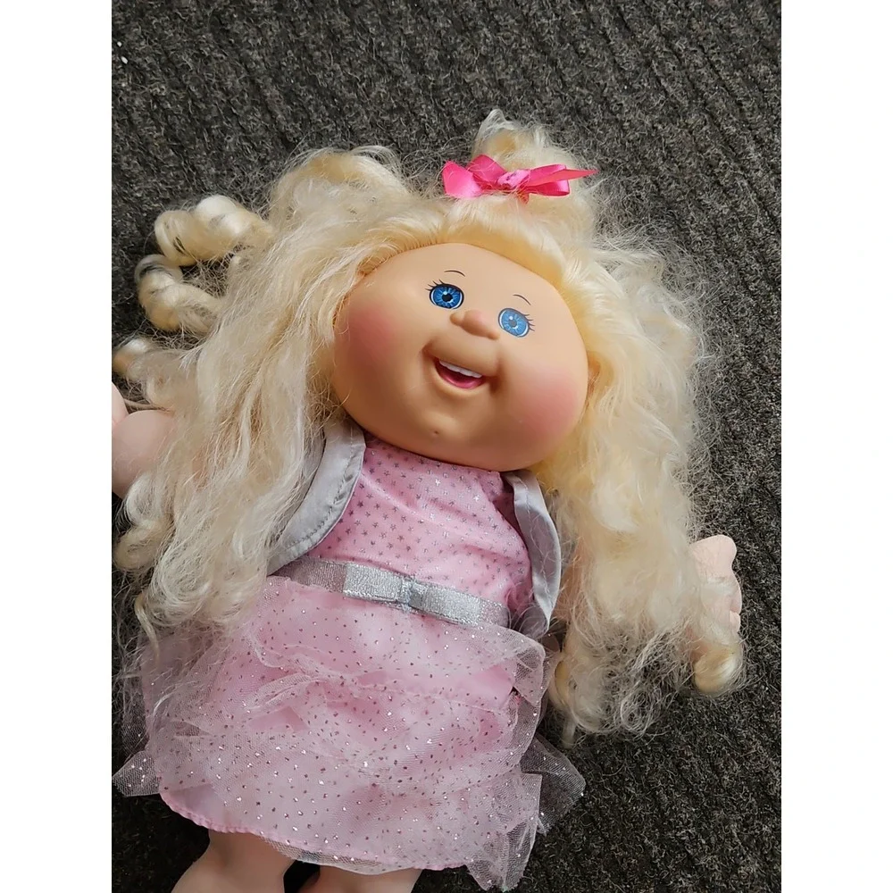 Cabbage Patch Kids Doll Long Blonde Curly Hair Blue Eyes OOA 2015 CPK